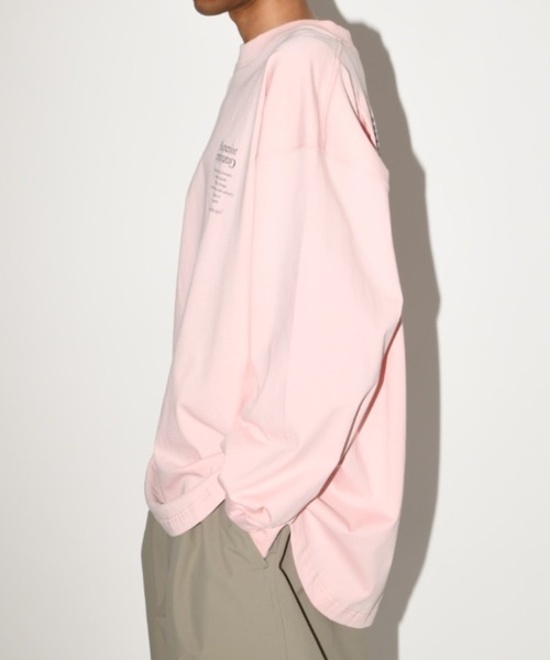 SUPERTHANKS(スーパーサンクス)の「バックフラワープリント オーバーサイズ ロングTシャツ /"Flower" L/S T-shirt(ユニセックス)(Tシャツ/カットソー・メンズ・ホワイト/ベビーピンク/ブラック/グリーン系その他・L/M/S)」の21枚目の写真