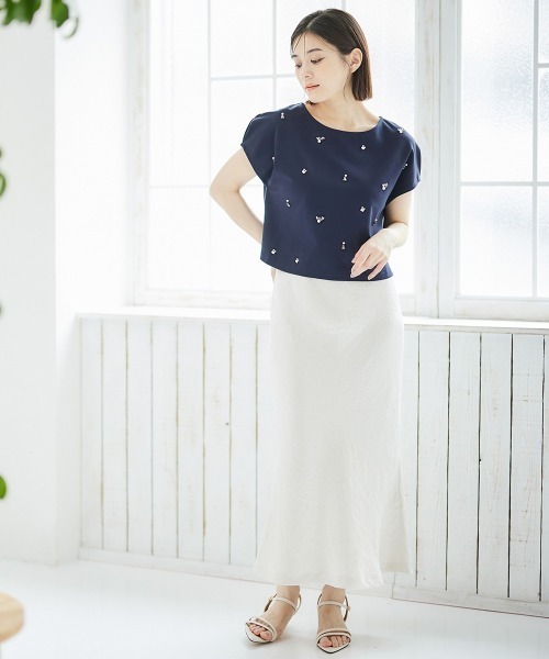 12Twelve Agenda(トゥエルブ アジェンダ)の「ビジュークロップド袖タックカットソープルオーバー(Tシャツ/カットソー・レディース・チャコールグレー/ネイビー/オフホワイト・M)」の19枚目の写真