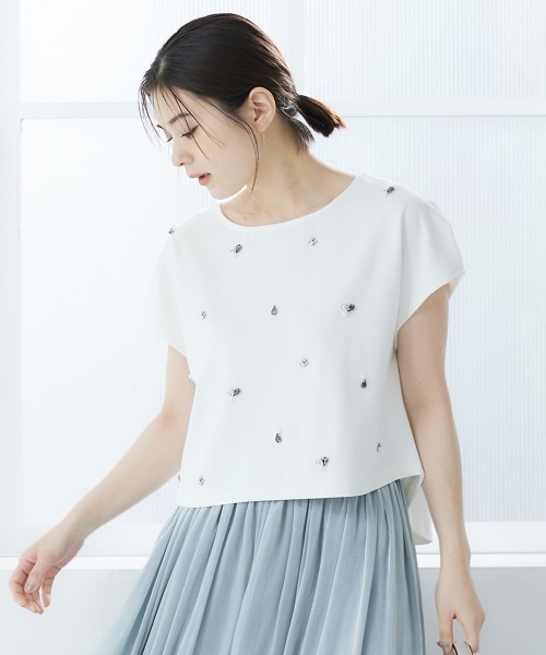 12Twelve Agenda(トゥエルブ アジェンダ)の「ビジュークロップド袖タックカットソープルオーバー(Tシャツ/カットソー・レディース・チャコールグレー/ネイビー/オフホワイト・M)」の6枚目の写真