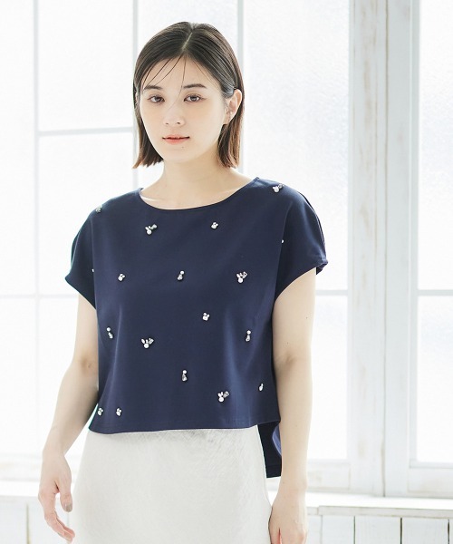 12Twelve Agenda(トゥエルブ アジェンダ)の「ビジュークロップド袖タックカットソープルオーバー(Tシャツ/カットソー・レディース・チャコールグレー/ネイビー/オフホワイト・M)」の14枚目の写真