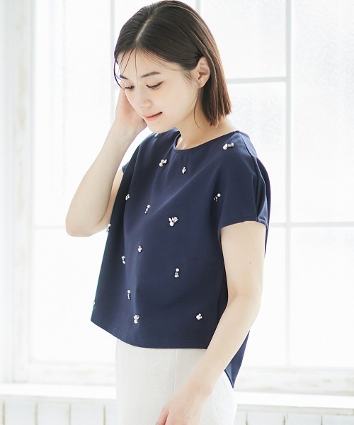 12Twelve Agenda(トゥエルブ アジェンダ)の「ビジュークロップド袖タックカットソープルオーバー(Tシャツ/カットソー・レディース・チャコールグレー/ネイビー/オフホワイト・M)」の16枚目の写真