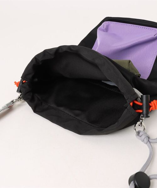 ACCOMMODE（アコモデ）の「マルチカラーミニバッグ（ショルダーバッグ・レディース・ベージュ/ブラウン/ブラック・FREE）」の22枚目の写真