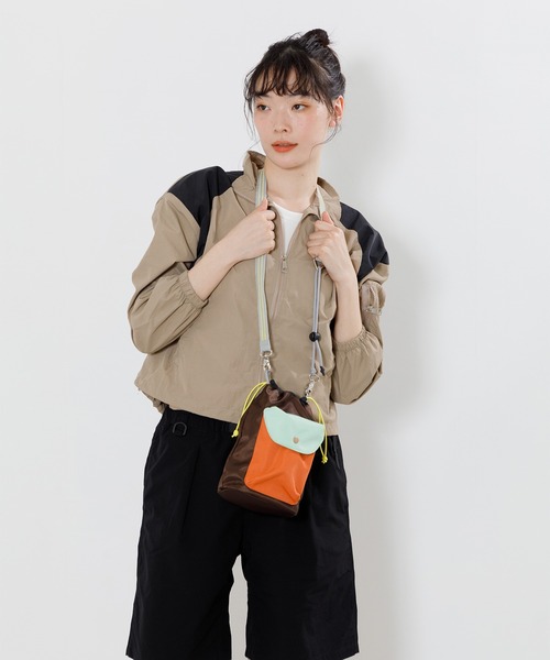 ACCOMMODE（アコモデ）の「マルチカラーミニバッグ（ショルダーバッグ・レディース・ベージュ/ブラウン/ブラック・FREE）」の12枚目の写真