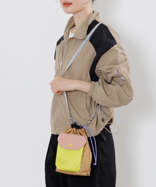 ACCOMMODE（アコモデ）の「マルチカラーミニバッグ（ショルダーバッグ・レディース・ベージュ/ブラウン/ブラック・FREE）」の15枚目の写真
