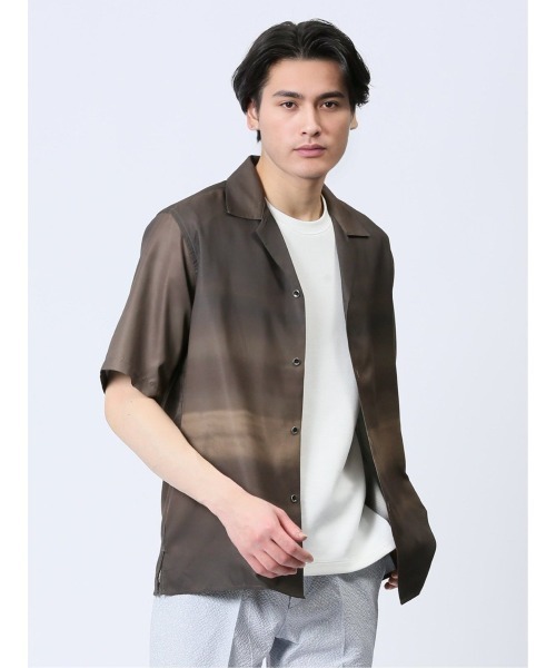 renoma HOMME（レノマオム）の「【ストレッチ 開襟】レノマ オム グラデーション オープンカラー半袖シャツ（シャツ/ブラウス・メンズ・ブラウン/ライトグレー・LARGE/X-LARGE/MEDIUM）」の2枚目の写真