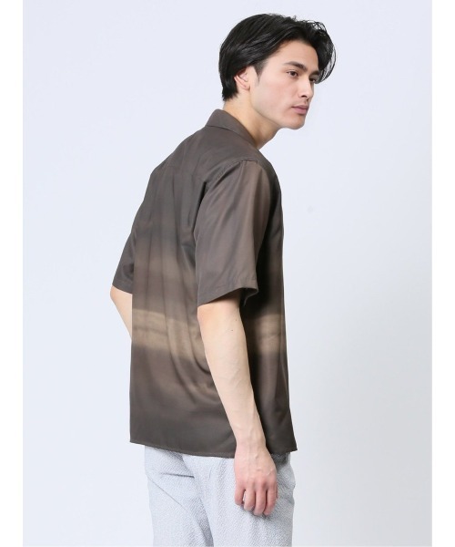 renoma HOMME（レノマオム）の「【ストレッチ 開襟】レノマ オム グラデーション オープンカラー半袖シャツ（シャツ/ブラウス・メンズ・ブラウン/ライトグレー・LARGE/X-LARGE/MEDIUM）」の14枚目の写真