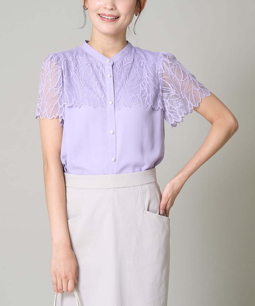 a.v.v（アーヴェヴェ）の「レースヨークブラウス（シャツ/ブラウス・レディース・ネイビー/ブルー/アイボリー/ライラック・34/36/38/40/42）」の4枚目の写真