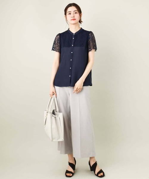a.v.v（アーヴェヴェ）の「レースヨークブラウス（シャツ/ブラウス・レディース・ネイビー/ブルー/アイボリー/ライラック・34/36/38/40/42）」の7枚目の写真