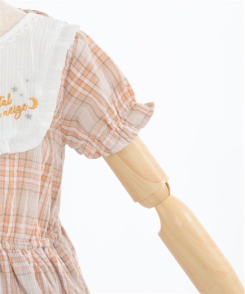 axes femme(アクシーズファム)の「ロゴ刺繍サマーチェックワンピース(ワンピース・キッズ・ブルー/ベージュ・MEDIUM/LARGE/X-LARGE)」の15枚目の写真