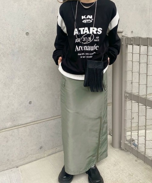 ISOOK（アイスー）の「ジップスリットカーゴスカート(kiharu original) / ミリタリースカート ロング スリットスカート デザインスカート（スカート・レディース・カーキ/ブラック・FREE）」の7枚目の写真