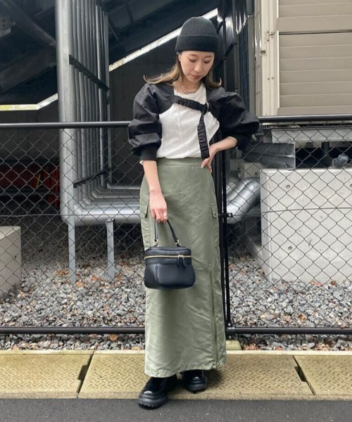 ISOOK（アイスー）の「ジップスリットカーゴスカート(kiharu original) / ミリタリースカート ロング スリットスカート デザインスカート（スカート・レディース・カーキ/ブラック・FREE）」の19枚目の写真