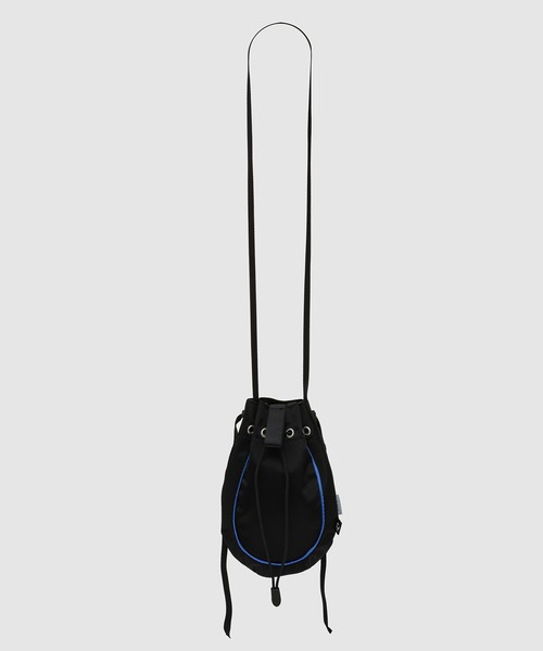 NOMA t.d.(ノーマティーディー)の「Concho Bag (NOMAt.d. & RAMIDUS)(ショルダーバッグ・メンズ・オレンジ系その他/ブラック×ブルー/ブラック×ブラック・ONE SIZE)」の3枚目の写真