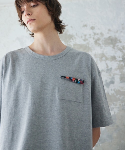 rehacer(レアセル)の「rehacer : Botanical Pocket HW CS / ボタニカルポケット ヘビーウェイト カットソー(Tシャツ/カットソー・メンズ・ホワイト/ブラック/グレー・SMALL/MEDIUM/LARGE/X-LARGE)」の10枚目の写真