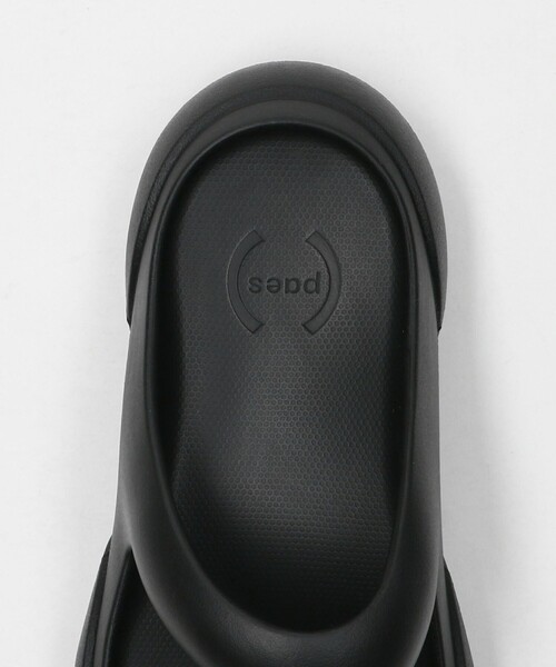 PAES(ペイズ)の「<PAES>NEW FLIPFLOP タビサンダル(サンダル・レディース・ブラック/ホワイト・23cm/24cm/25cm)」の7枚目の写真