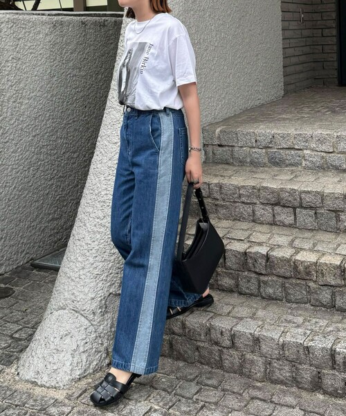 fredy emue（フレディエミュ）の「サイド切替デニムパンツ（デニムパンツ・レディース・ブルー/サックスブルー・38/36）」の6枚目の写真