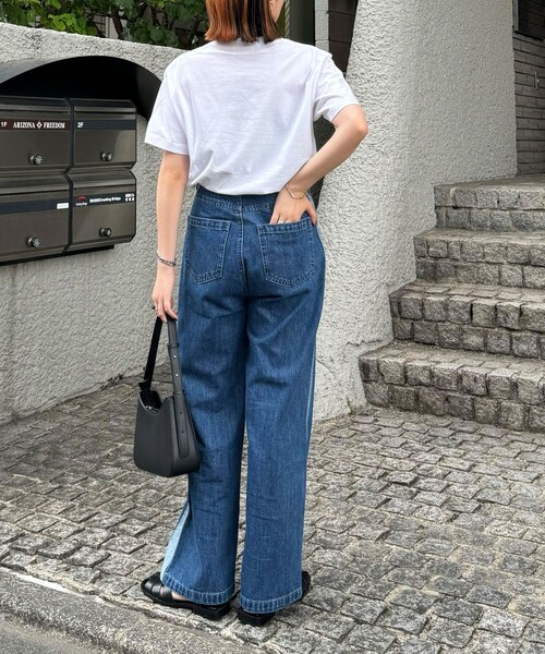 fredy emue（フレディエミュ）の「サイド切替デニムパンツ（デニムパンツ・レディース・ブルー/サックスブルー・38/36）」の9枚目の写真