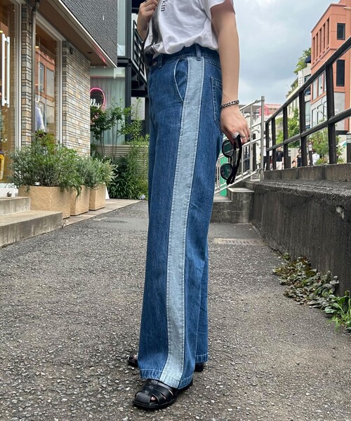 fredy emue（フレディエミュ）の「サイド切替デニムパンツ（デニムパンツ・レディース・ブルー/サックスブルー・38/36）」の12枚目の写真