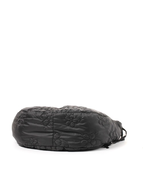 tiny tiny（ティニーティニー）の「キルトギャザーショルダーバッグ[tiny tiny(ティニーティニー)]（ショルダーバッグ・レディース・レッド/ブラック/シルバー・0）」の8枚目の写真