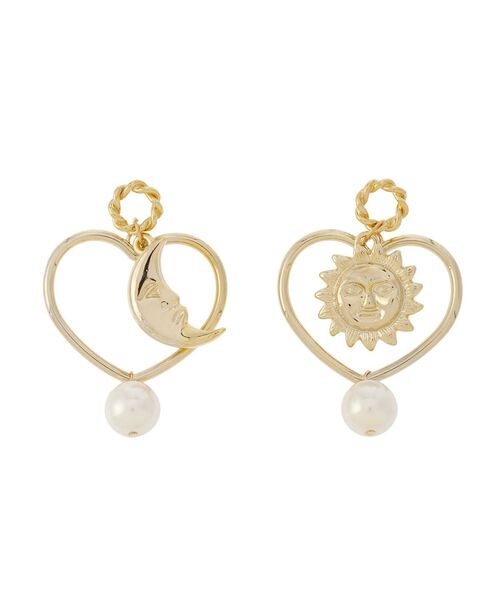 EVRIS(エヴリス)の「HEART FRAME SUNNYピアス(ピアス(両耳用)・レディース・ゴールド/シルバー・FREE)」の2枚目の写真