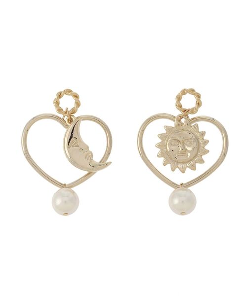 EVRIS(エヴリス)の「HEART FRAME SUNNYピアス(ピアス(両耳用)・レディース・ゴールド/シルバー・FREE)」の3枚目の写真