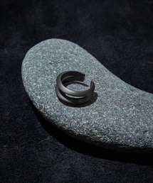 IVXLCDM（アイヴィーエックスエルシーディエム）の「IVXLCDM アイブイエックスエルシーディーエム / TRIANGLE EAR CUFF / トライアングルイヤーカフ / IVX-A551-BK（イヤーカフ）」