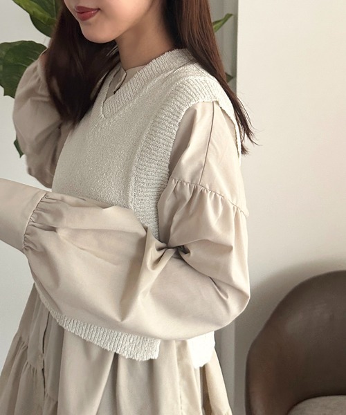 apres jour mignon（アプレジュールミニョン）の「アソートクロップドノースリーブベスト【ZOZOTOWN限定アイテム】（ベスト・レディース・チャコールグレー/ブラック系その他/オレンジ/グリーン/アイボリー・X-LARGE/フリー）」の6枚目の写真