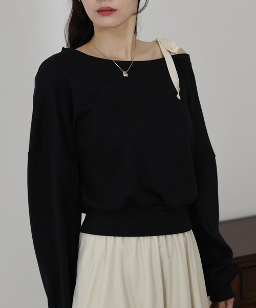 BLUEEAST（ブルーイースト）の「肩リボンオフショルスウェット（スウェット・レディース・グレー/ブラック・MEDIUM）」の9枚目の写真