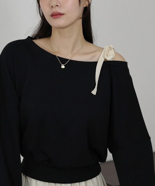 BLUEEAST（ブルーイースト）の「肩リボンオフショルスウェット（スウェット・レディース・グレー/ブラック・MEDIUM）」の10枚目の写真
