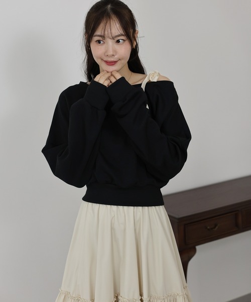 BLUEEAST（ブルーイースト）の「肩リボンオフショルスウェット（スウェット・レディース・グレー/ブラック・MEDIUM）」の12枚目の写真