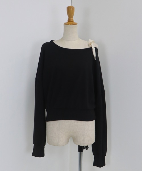 BLUEEAST（ブルーイースト）の「肩リボンオフショルスウェット（スウェット・レディース・グレー/ブラック・MEDIUM）」の19枚目の写真