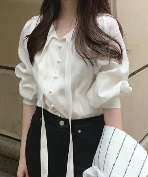 Miniministore（ミニミニストア）の「韓国風ボウタイブラウスレディースきれいめ（シャツ/ブラウス・レディース・ベージュ/ラベンダー/オフホワイト/ライトピンク・FREE）」の5枚目の写真