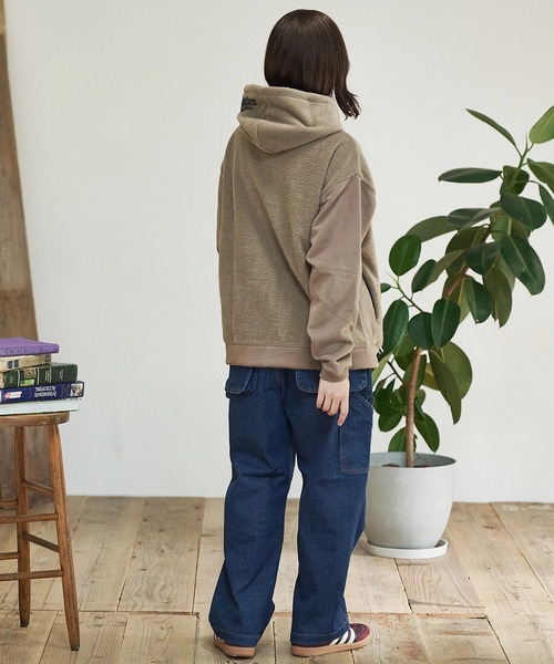 go slow caravan(ゴースローキャラバン)の「Duckster/ダックスター 裏起毛 プルパーカー(ランニング オジサン)(パーカー・メンズ・グリーン系その他/モカ/ナチュラル/チャコールグレー・MEDIUM/LARGE/X-LARGE)」の14枚目の写真
