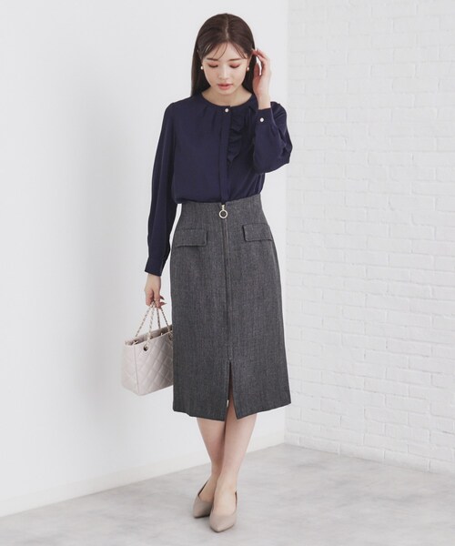 index（インデックス）の「◆アシメフリルクルーネックブラウス【洗濯機洗い可/イージーアイロン/ストレッチ】（シャツ/ブラウス・レディース・サックスブルー系7/ネイビー/ナチュラル/オフホワイト・38/36/42/40）」の17枚目の写真