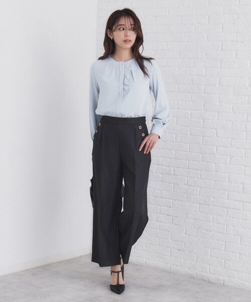 index（インデックス）の「◆アシメフリルクルーネックブラウス【洗濯機洗い可/イージーアイロン/ストレッチ】（シャツ/ブラウス・レディース・サックスブルー系7/ネイビー/ナチュラル/オフホワイト・38/36/42/40）」の13枚目の写真