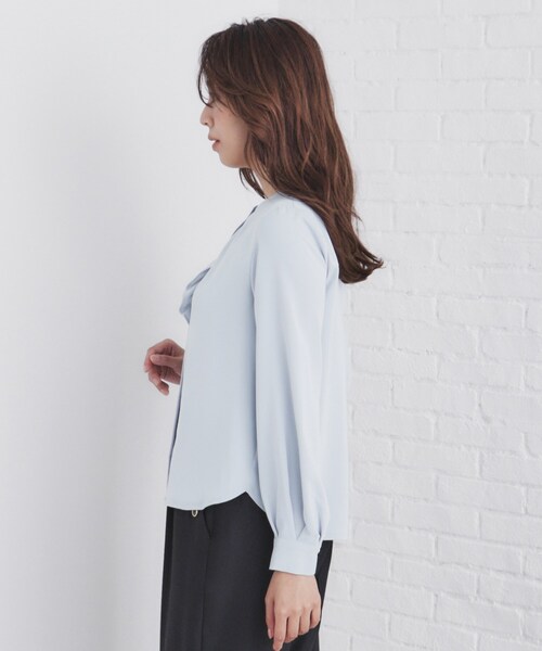 index（インデックス）の「◆アシメフリルクルーネックブラウス【洗濯機洗い可/イージーアイロン/ストレッチ】（シャツ/ブラウス・レディース・サックスブルー系7/ネイビー/ナチュラル/オフホワイト・38/36/42/40）」の11枚目の写真