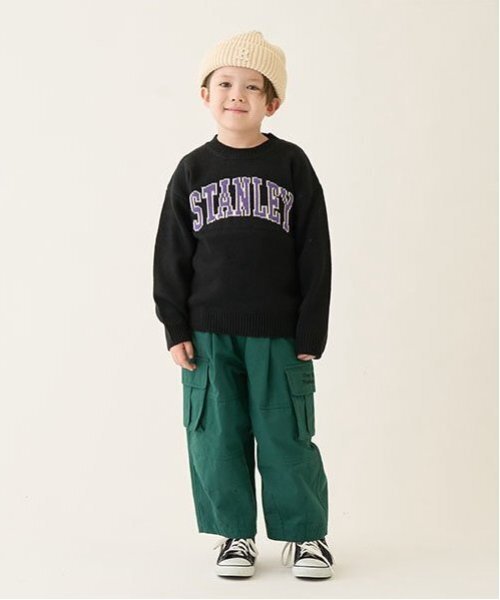 b・ROOM（ビールーム）の「カレッジロゴセーター（ニット/セーター・キッズ・トップグレー/ブルー/キャメル/ブラック/レッド・L(130-140)/M(110-120)）」の9枚目の写真