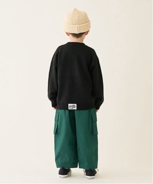 b・ROOM（ビールーム）の「カレッジロゴセーター（ニット/セーター・キッズ・トップグレー/ブルー/キャメル/ブラック/レッド・L(130-140)/M(110-120)）」の10枚目の写真