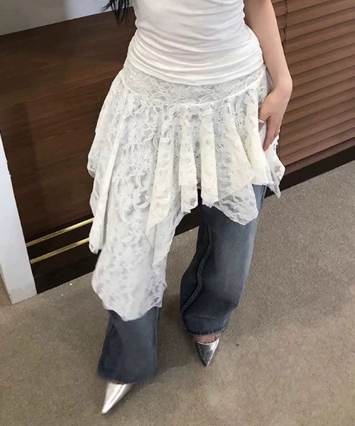 LADY LIKE（レディライク）の「ランダムヘムレースミニスカート（スカート・レディース・ホワイト/ブラック・M）」の3枚目の写真