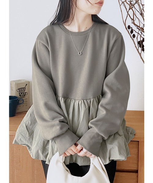 reca（レカ）の「【ZOZOTOWN限定】裏起毛ペプラムスウェットプルオーバー（スウェット・レディース・ブラック/ブルーグレー/キャメル/カーキ・FREE）」の6枚目の写真