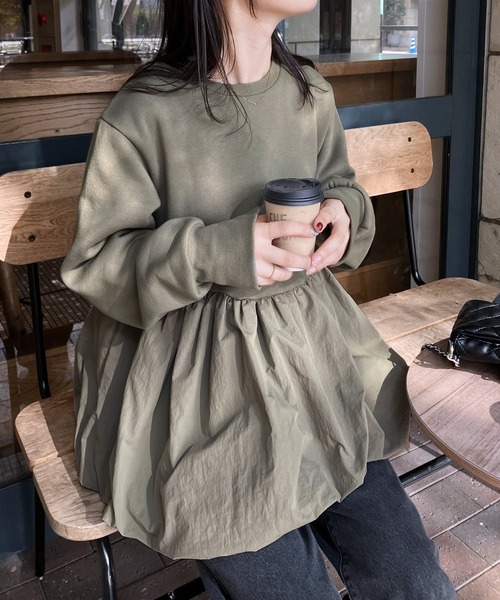 reca（レカ）の「【ZOZOTOWN限定】裏起毛ペプラムスウェットプルオーバー（スウェット・レディース・ブラック/ブルーグレー/キャメル/カーキ・FREE）」の13枚目の写真