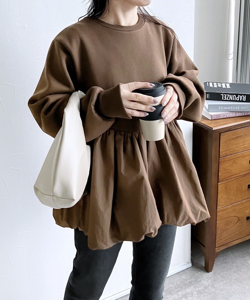 reca（レカ）の「【ZOZOTOWN限定】裏起毛ペプラムスウェットプルオーバー（スウェット・レディース・ブラック/ブルーグレー/キャメル/カーキ・FREE）」の18枚目の写真