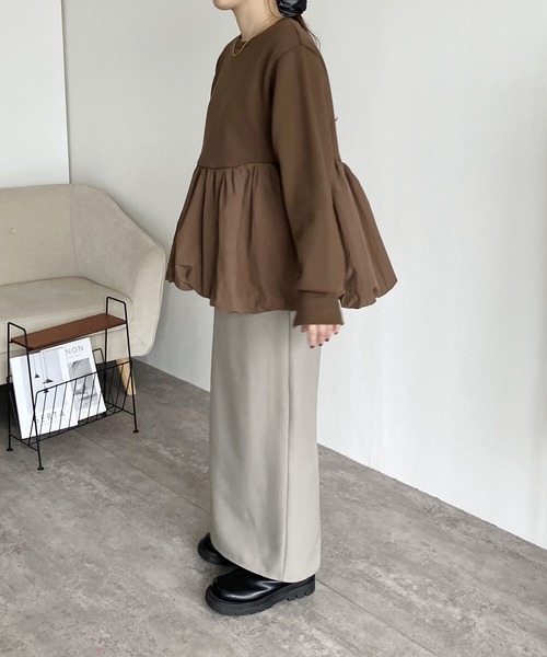 reca（レカ）の「【ZOZOTOWN限定】裏起毛ペプラムスウェットプルオーバー（スウェット・レディース・ブラック/ブルーグレー/キャメル/カーキ・FREE）」の9枚目の写真