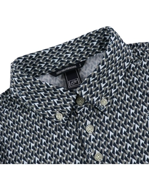 ZOY（ゾーイ）の「MENS ジオメトリックプリント 長袖ポロシャツ（ポロシャツ・メンズ・ボルドー/ネイビー・SMALL/MEDIUM/LARGE/X-LARGE）」の6枚目の写真