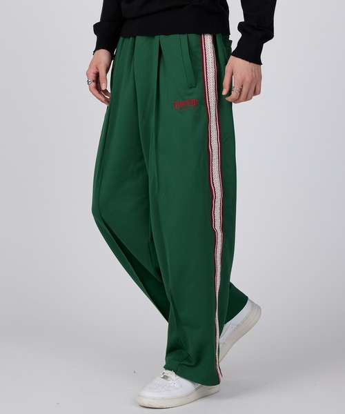 THRASHER(スラッシャー)の「【THRASHER】サイドライン ワイドトラックパンツ(その他パンツ・メンズ・ブラック/グリーン/ベージュ/ホワイト・M/LL/L)」の4枚目の写真