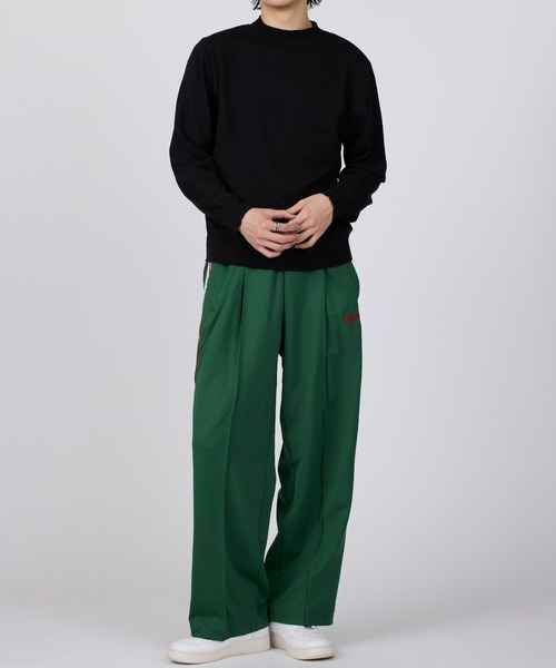 THRASHER(スラッシャー)の「【THRASHER】サイドライン ワイドトラックパンツ(その他パンツ・メンズ・ブラック/グリーン/ベージュ/ホワイト・M/LL/L)」の19枚目の写真