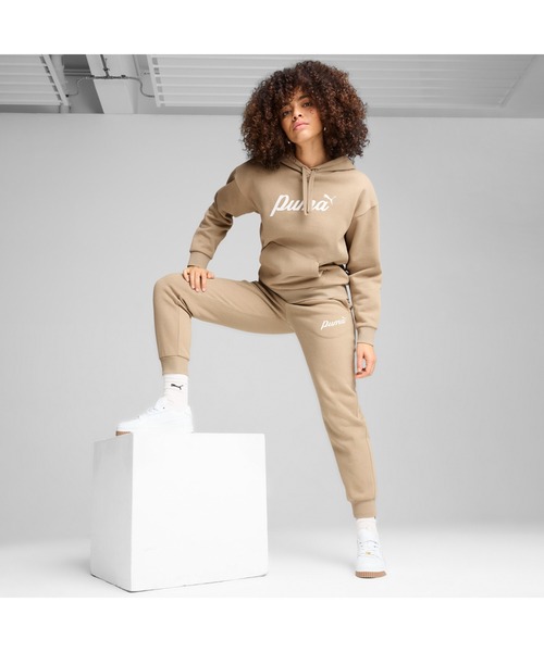 PUMA（プーマ）の「PUMA プーマ ウィメンズ ESS+ スクリプト 裏起毛 フーディー ESS+ Script Hoodie FL（パーカー・レディース・グリーン系その他/レッド系その他/ブラック系その他・SMALL/X-LARGE/LARGE/MEDIUM）」の12枚目の写真