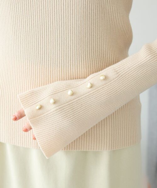 CRAFT STANDARD BOUTIQUE(クラフトスタンダードブティック)の「とてもち袖フレア釦ボトルネックニットプルオーバー(ニット/セーター・レディース・キャメル/グリーン/アイボリー/ブラック・FREE)」の15枚目の写真