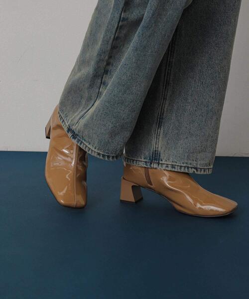 SENSE OF PLACE by URBAN RESEARCH（センスオブプレイスバイアーバンリサーチ）の「『抗菌』『消臭』スクエアトゥエナメルブーツ（ブーツ・レディース・キャメル/ブラック・MEDIUM/SMALL/LARGE）」の16枚目の写真