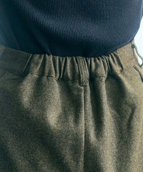 slattgir（スラットジール）の「高身長　ウールライクパイピングカーブパンツ（トールサイズ）Essenave（スラックス・レディース・ブラウン/グレー・3L/LL/L/M）」の5枚目の写真