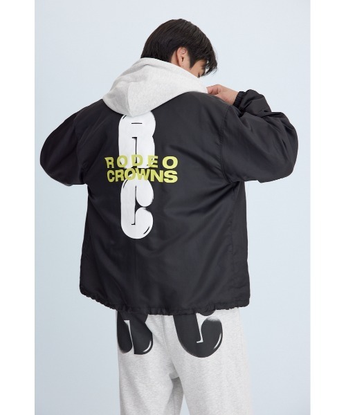 RODEO CROWNS WIDE BOWL（ロデオクラウンズワイドボウル）の「Balloon LOGO コーチジャケット（その他アウター・レディース・ブラック/ベージュ・MEDIUM/LARGE）」の11枚目の写真